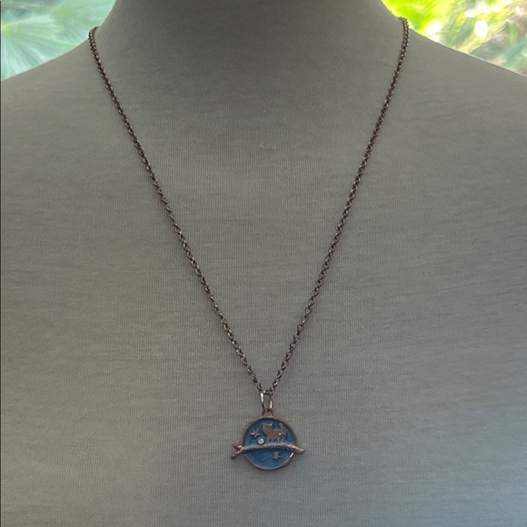 Gold and Blue Cat Pendant Necklace - Picture 5 of 6